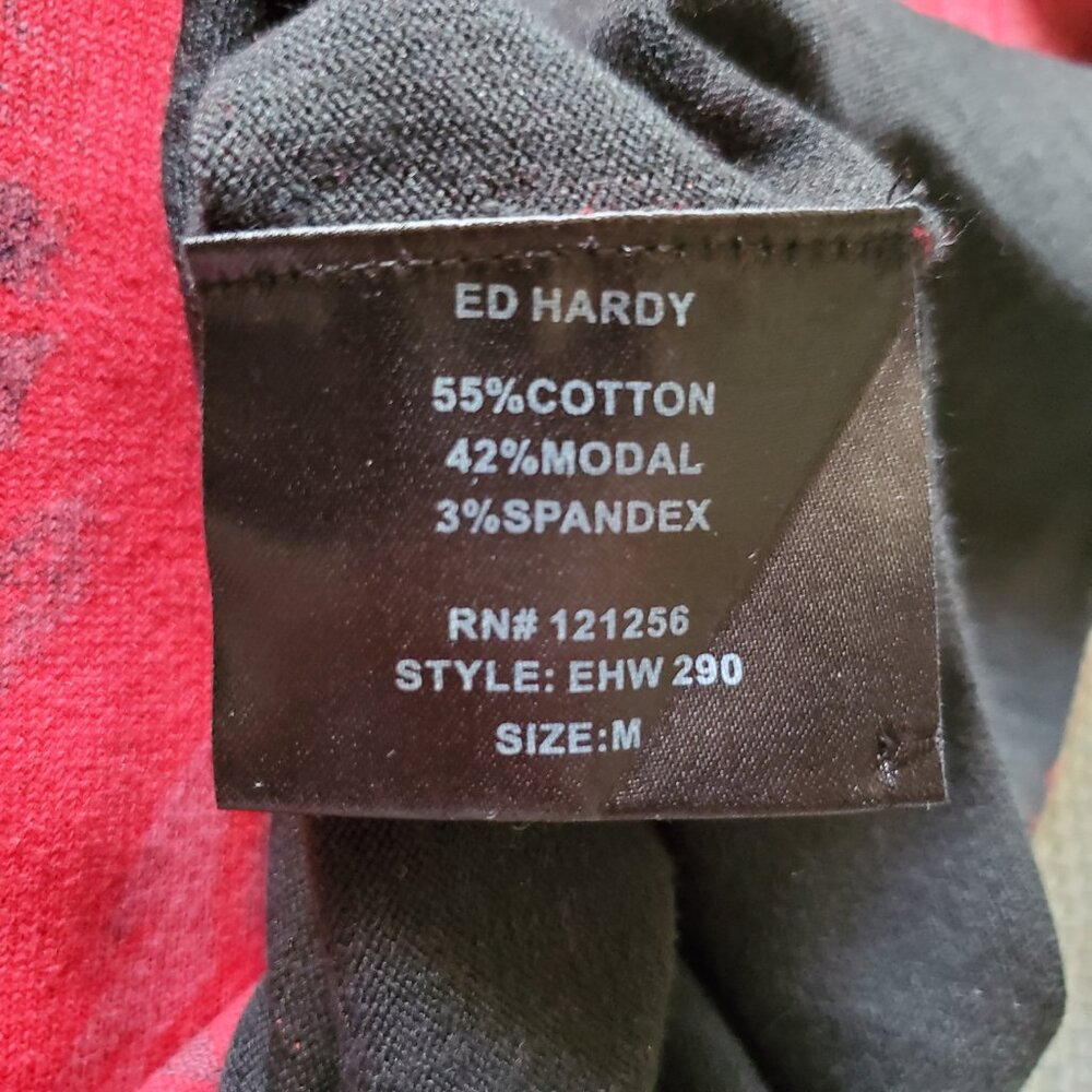 Ed Hardy V-neck t-shirt - Picture 11 of 11